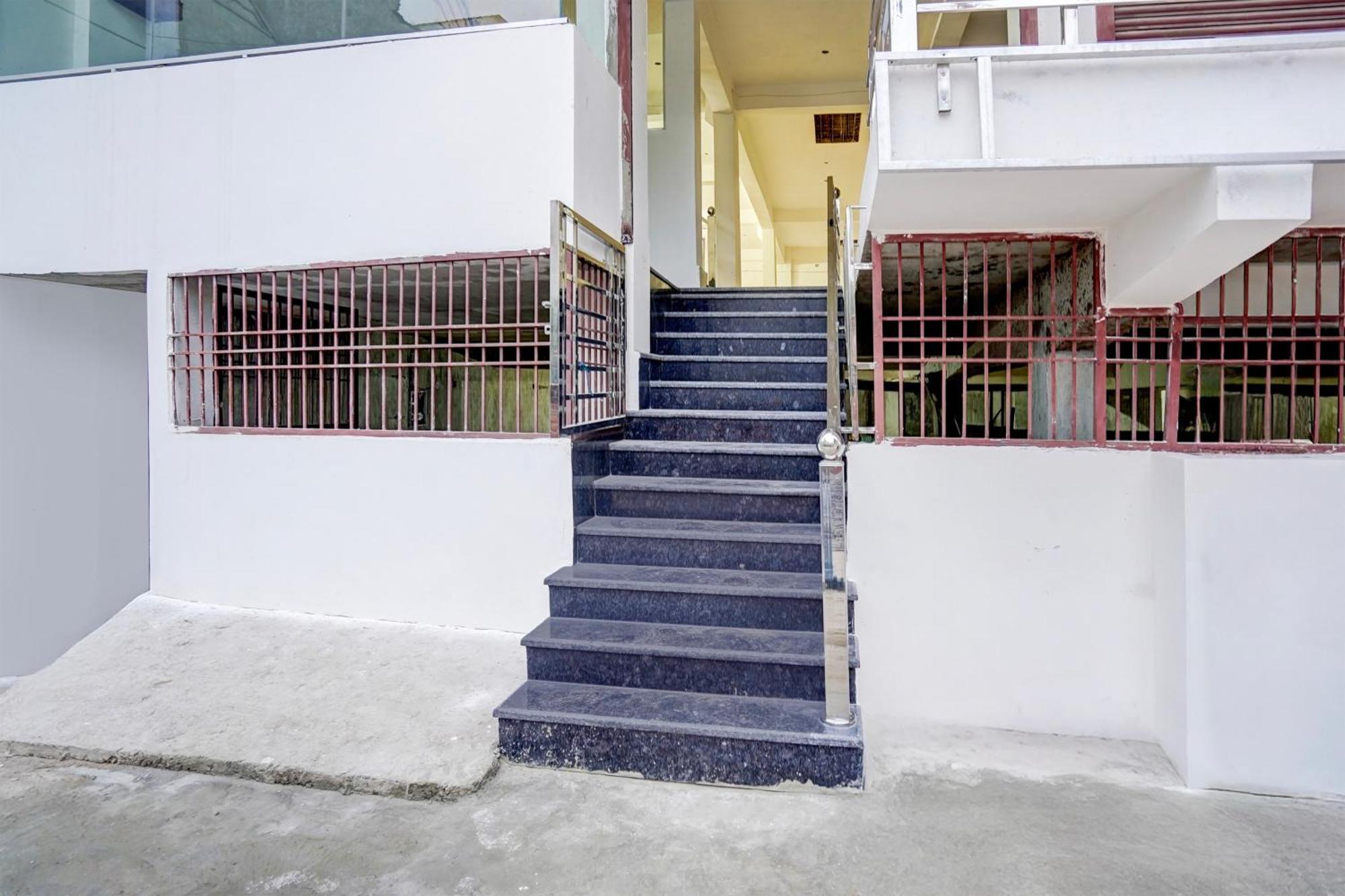 Hotel O Samrat Inn Allāhābād Junction Buitenkant foto
